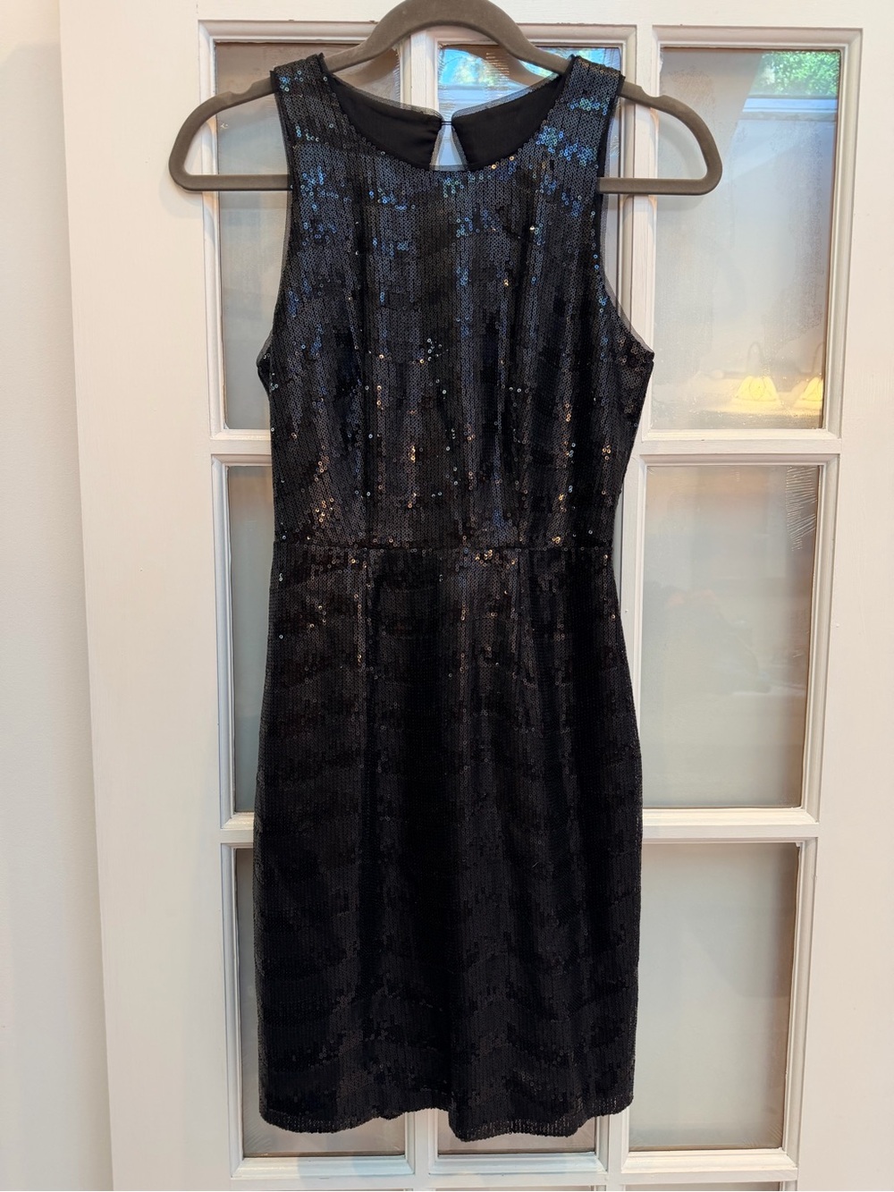 BCBGMaxAzria Nera Black Chic Sequin Open Back Mini Dress Cocktail Party Size 2